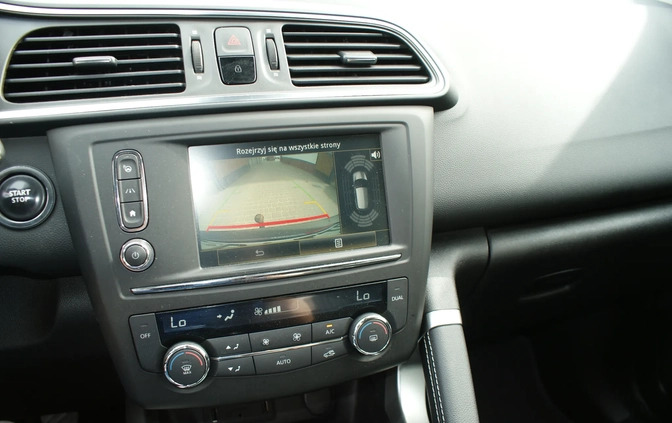 Renault Kadjar cena 55600 przebieg: 143700, rok produkcji 2015 z Poniec małe 232